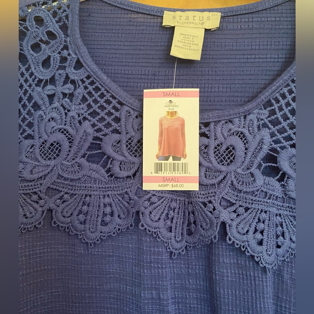 Status by Chenault Women's Embroidered Neckline 3/4 Sleeve Top - NWT